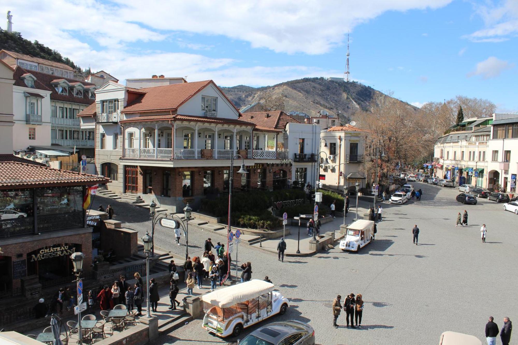 Meidan Inn Tiflis Exterior foto