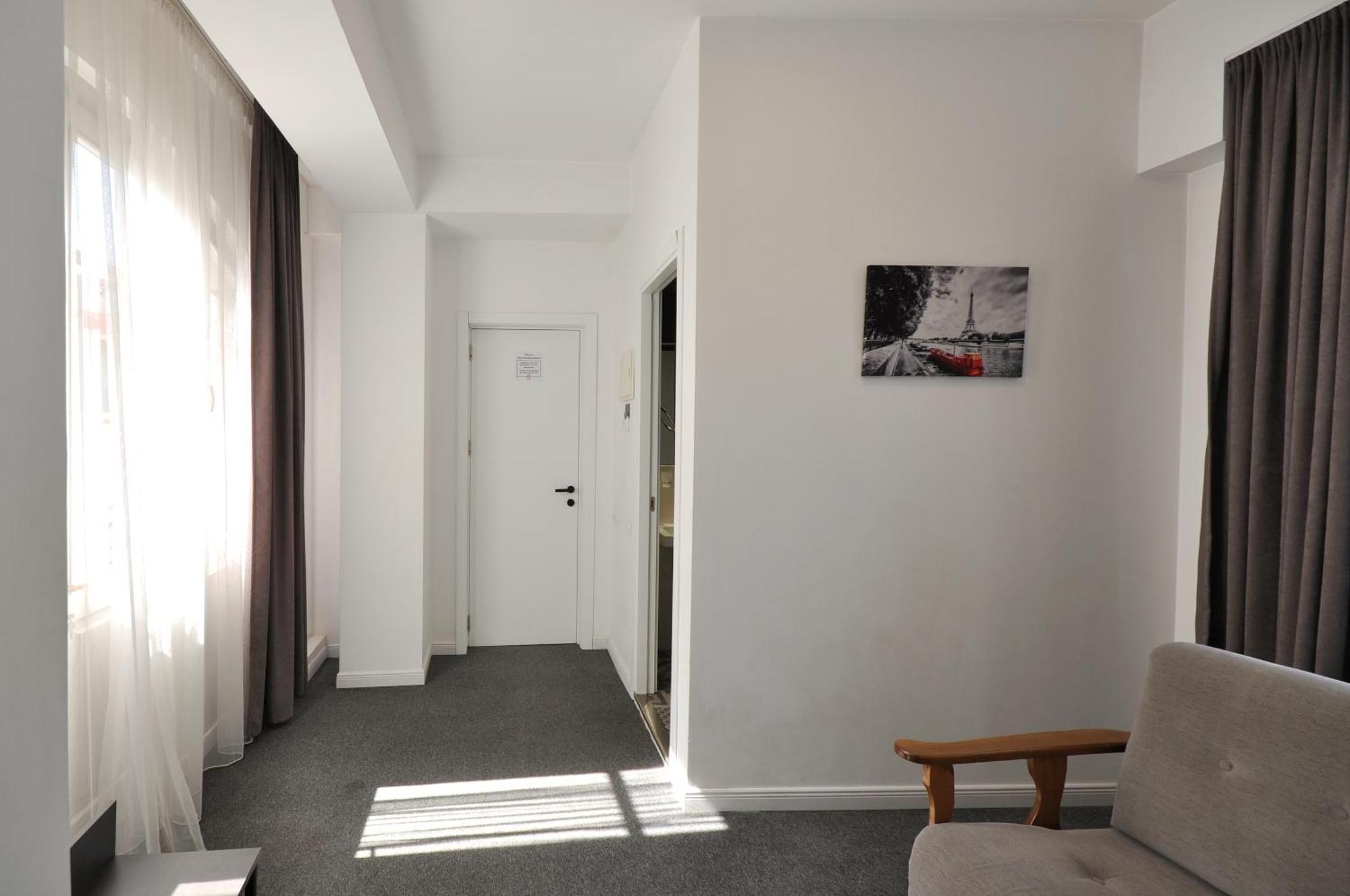 Meidan Inn Tiflis Exterior foto
