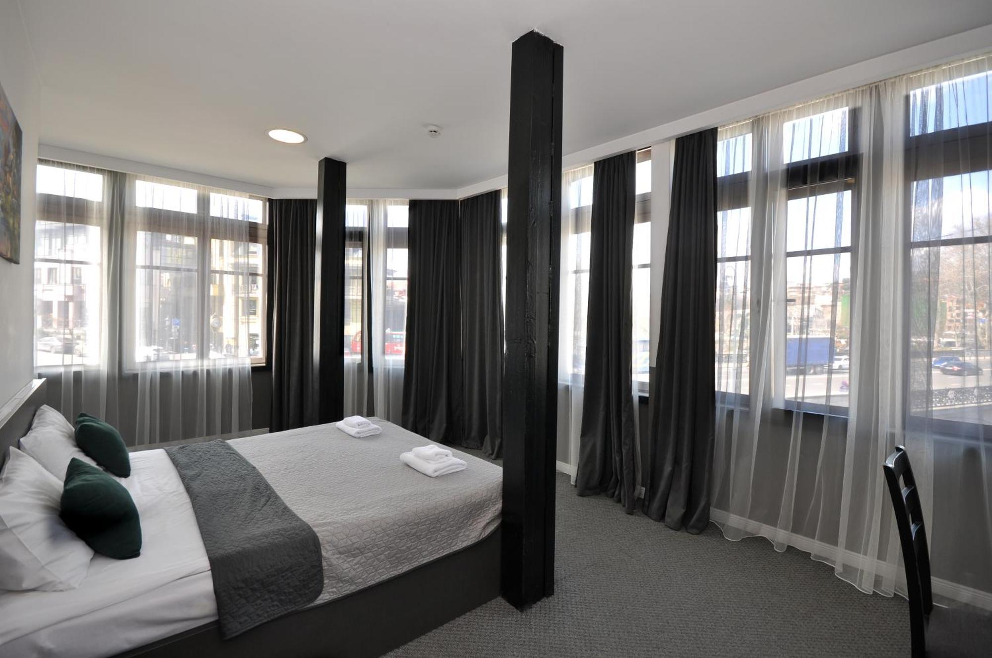 Meidan Inn Tiflis Exterior foto