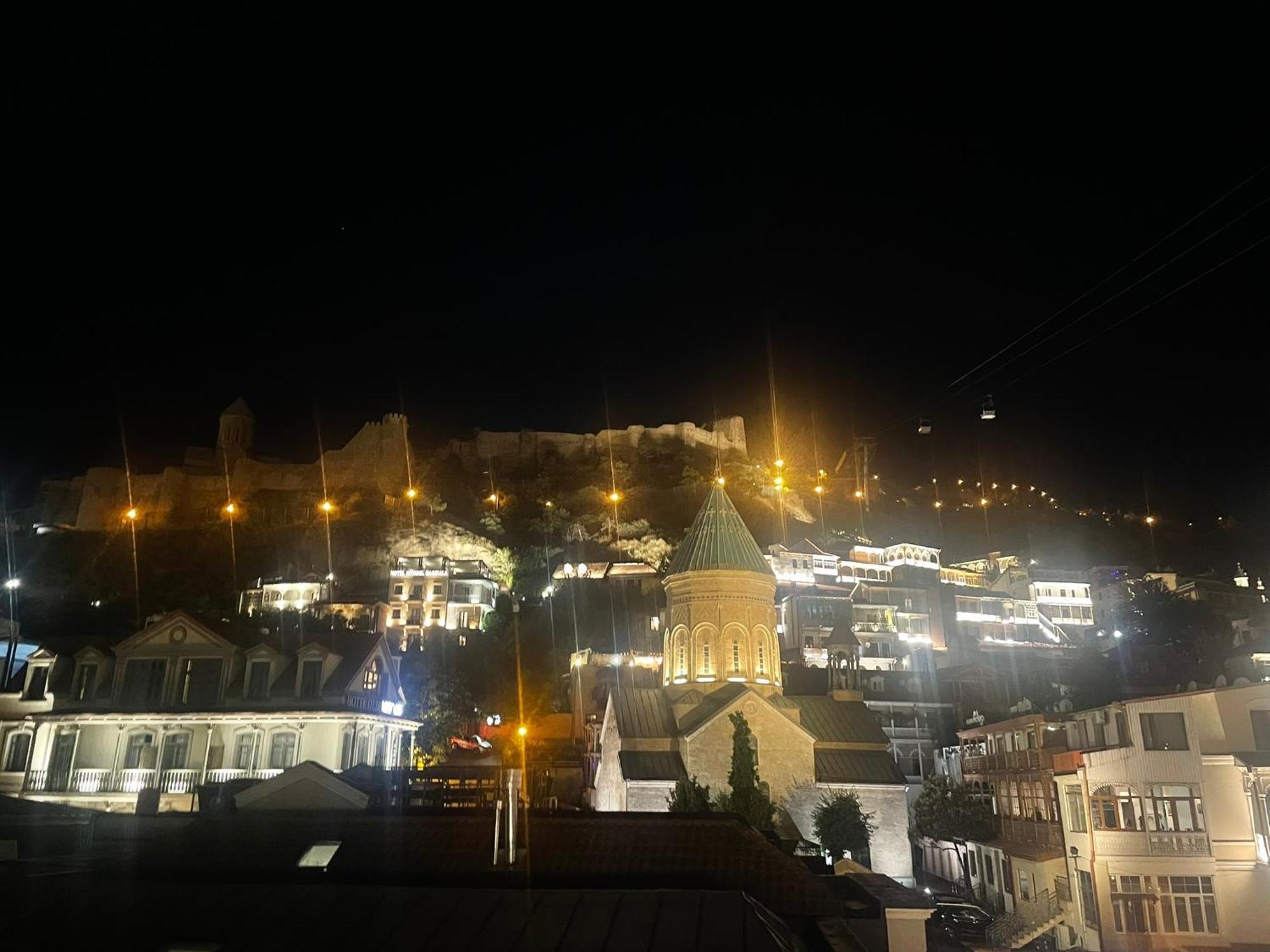 Meidan Inn Tiflis Exterior foto
